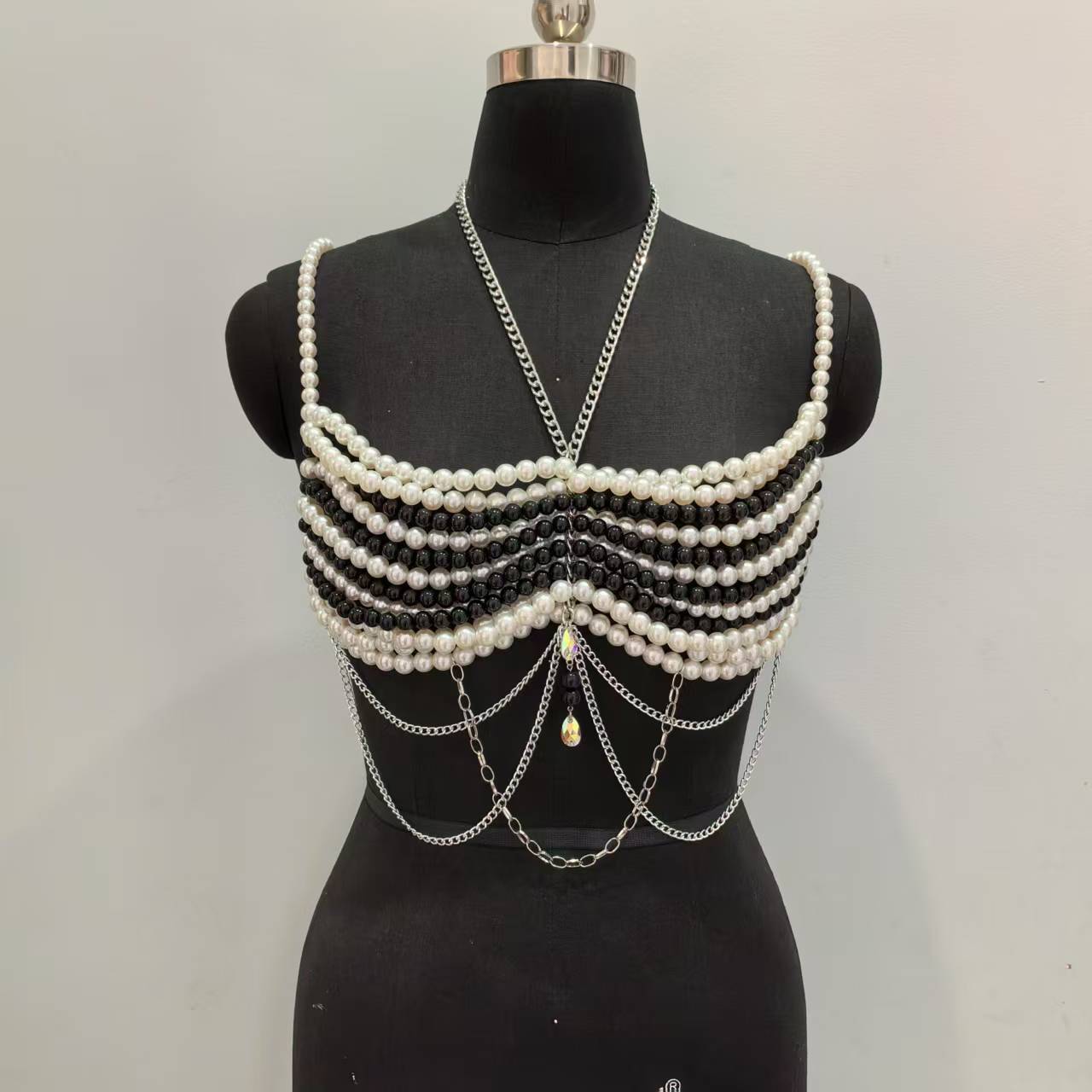 Body Jewelry Vest - Noir blanc tissé perles en plastique