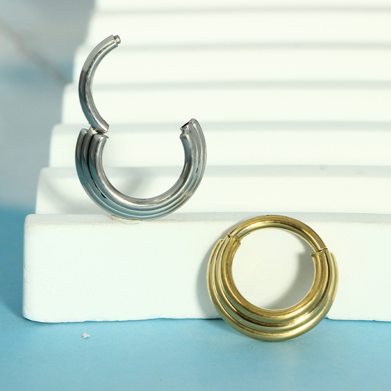 Boucles d'oreilles créoles de  - Body Jewelry And Earrings avis et prix