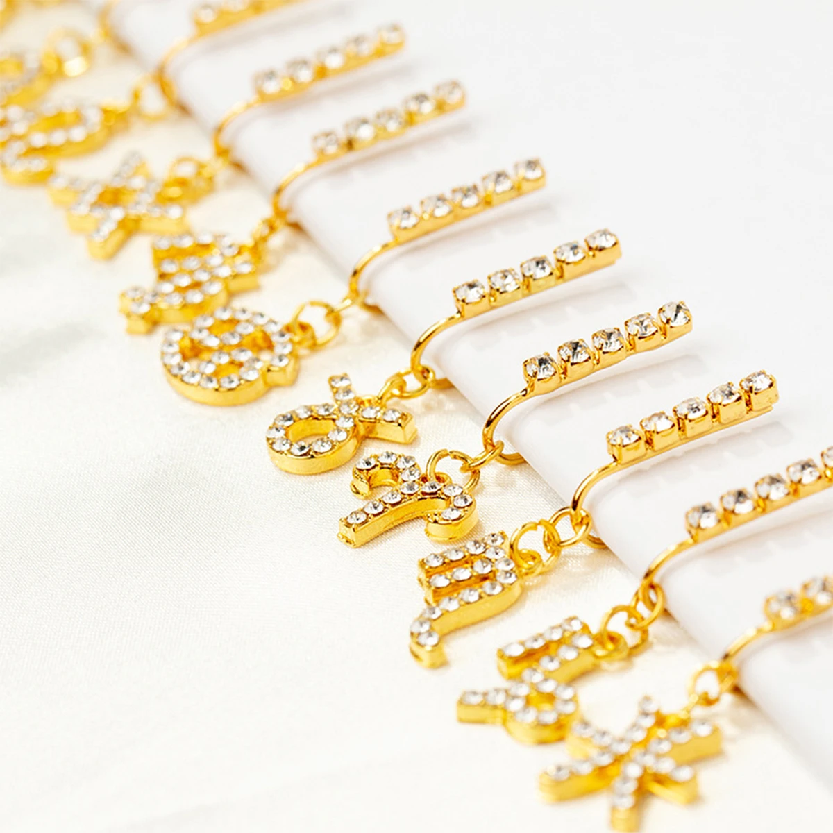 Clips d'oreille en métal non p - Body Jewelry And Earrings avis et prix